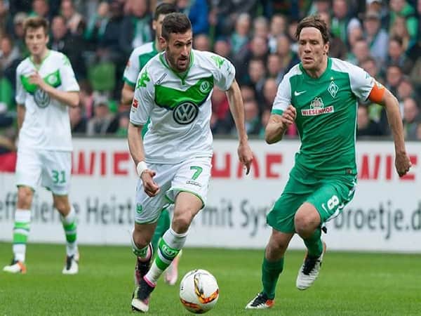 Soi kèo Wolfsburg vs Werder Bremen 6/8
