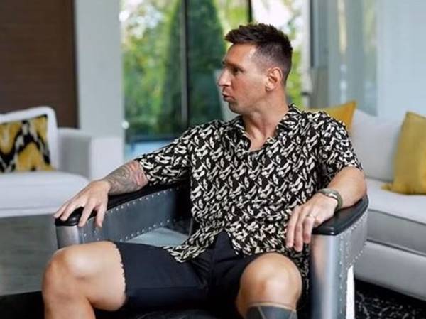 Messi tố bị PSG 'ghẻ lạnh' sau vô địch World Cup 2022, tuyên bố chưa giải nghệ